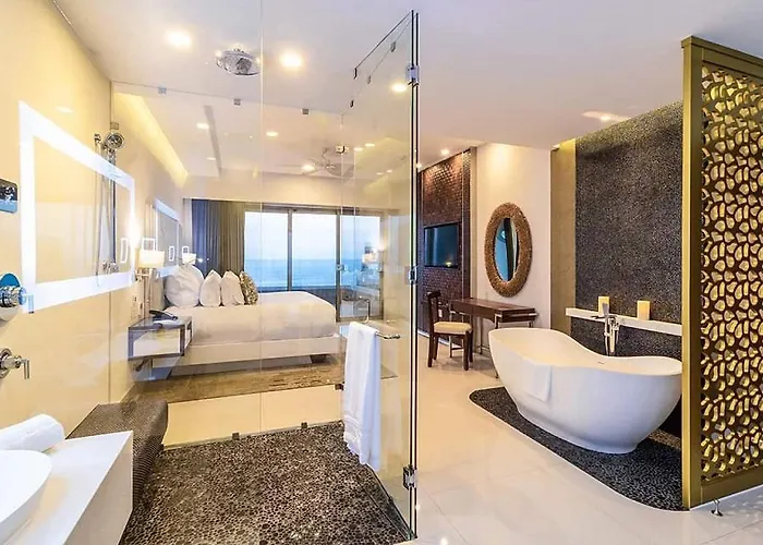 Residential Retreat 3 Bedroom Loft Garza Blanca & Apartamento Cabo San Lucas